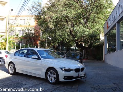 BMW 320i BMW 320i