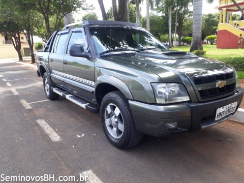 Chevrolet S 10 Cab. Dupla Chevrolet S 10 Cab. Dupla