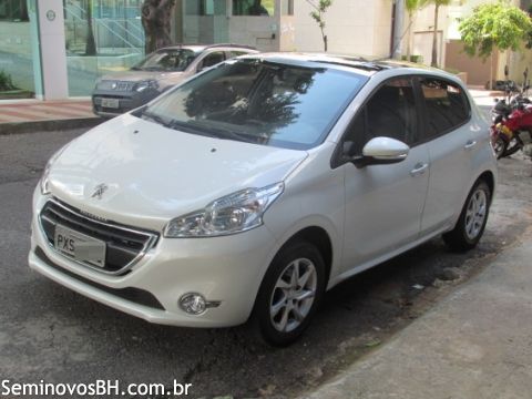 Peugeot 208 Peugeot 208