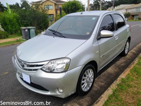 Toyota Etios Hatch Toyota Etios Hatch
