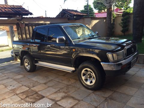 Toyota Hilux CD Toyota Hilux CD