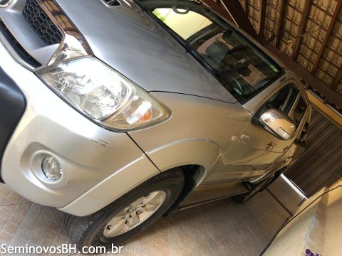 Toyota Hilux CD Toyota Hilux CD