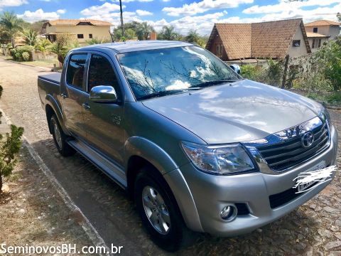 Toyota Hilux CD Toyota Hilux CD