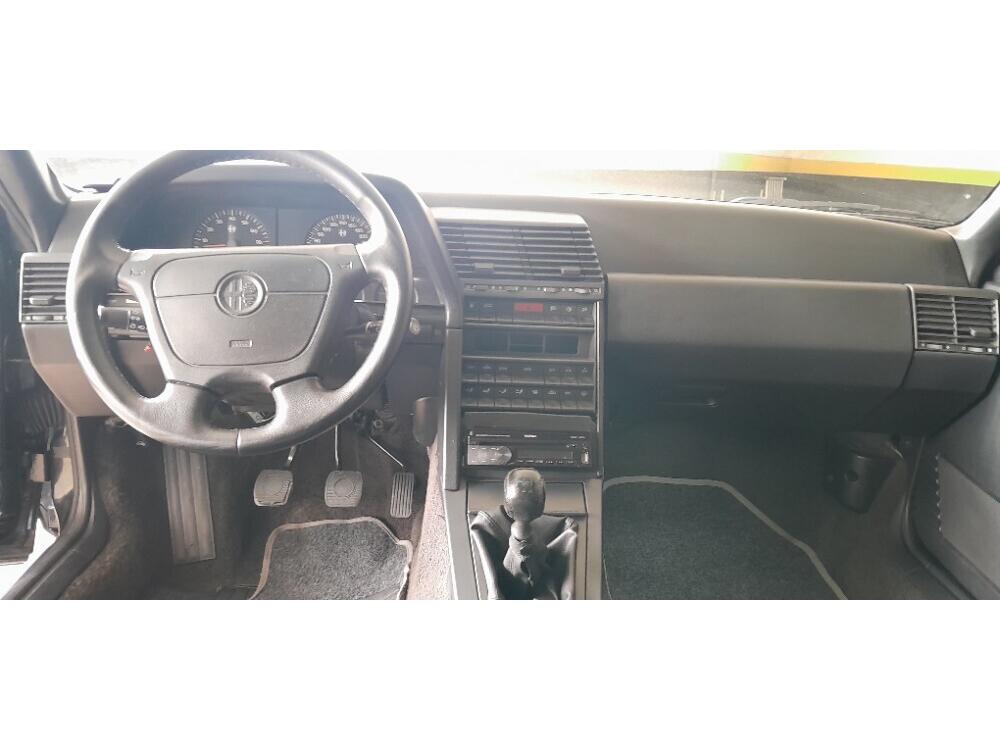 Alfa Romeo 164