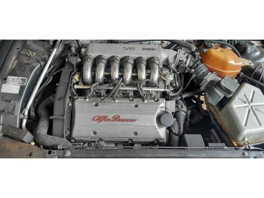 Alfa Romeo 164