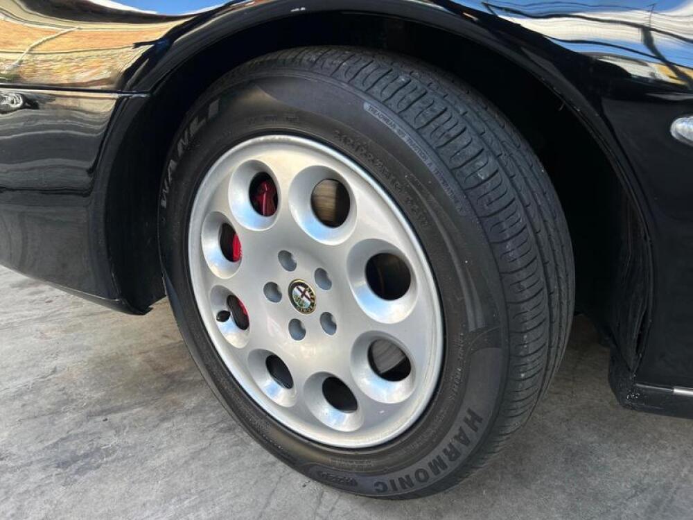 Alfa Romeo 166