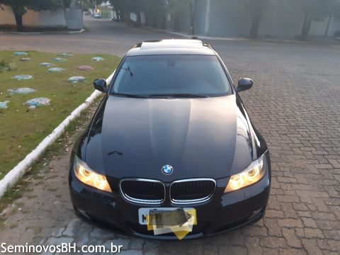 BMW 320i BMW 320i
