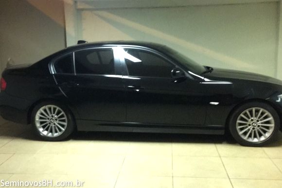 BMW 320i BMW 320i