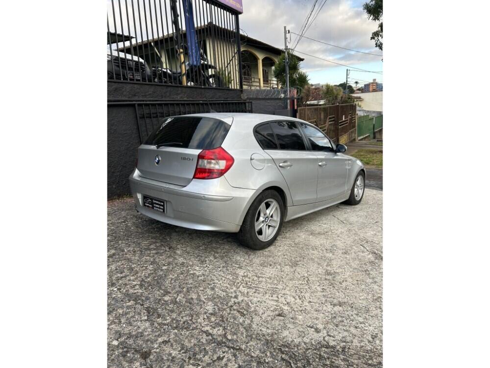 BMW 120i