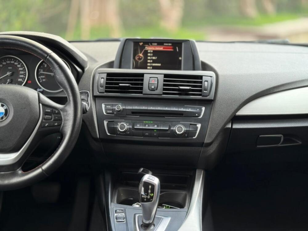 BMW 120i