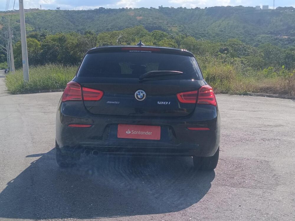 BMW 120i