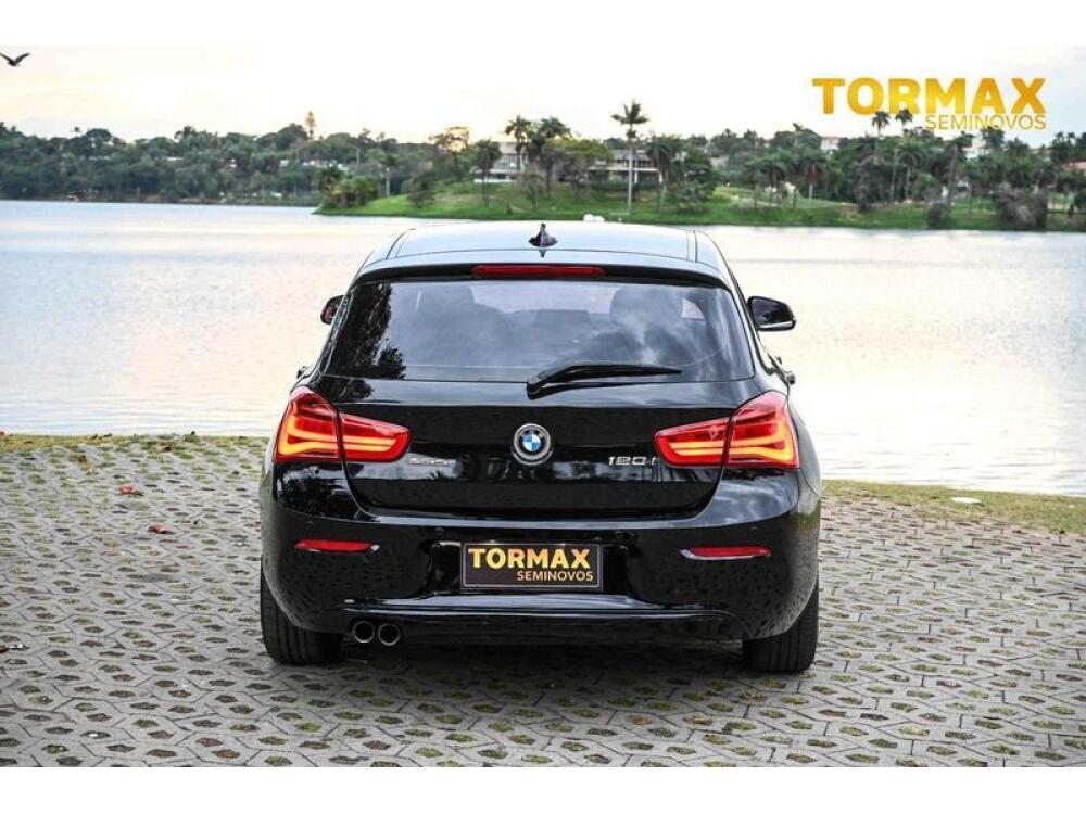 BMW 120i