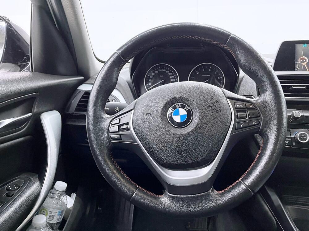 BMW 120i