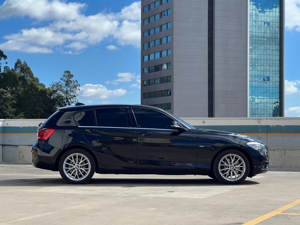 BMW 120i