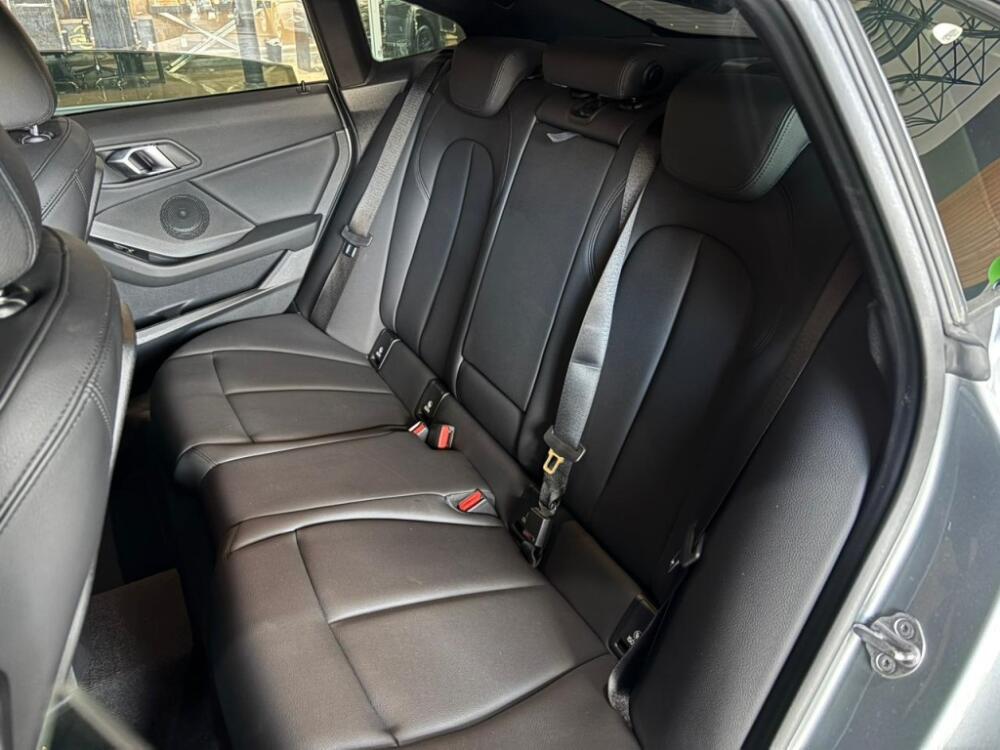 BMW 218i