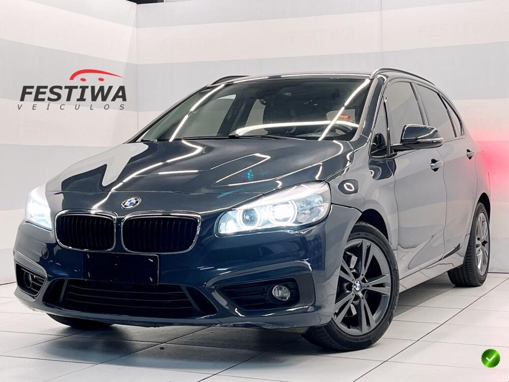 BMW 220i