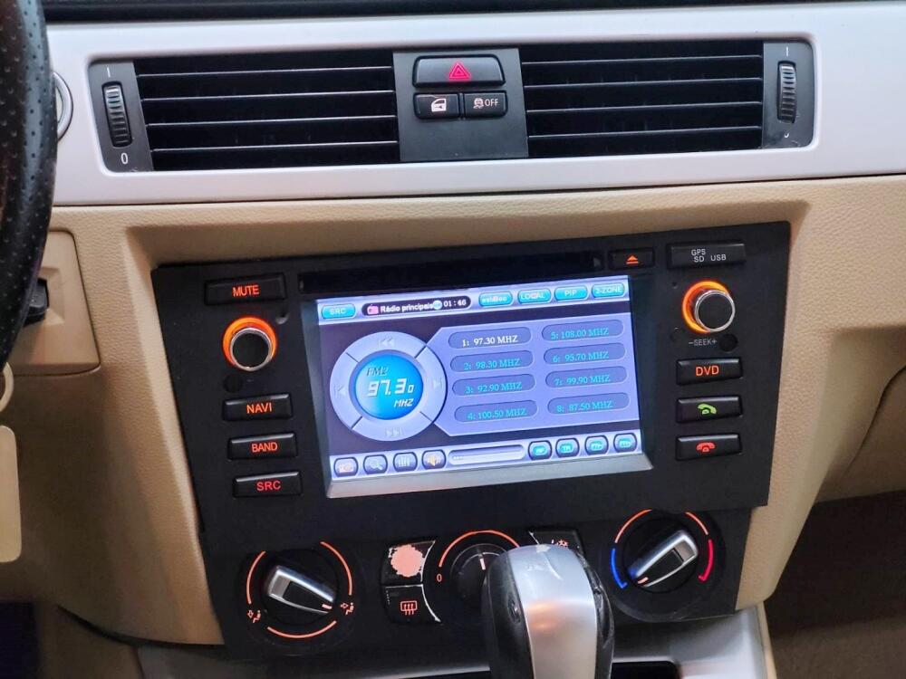 BMW 318i