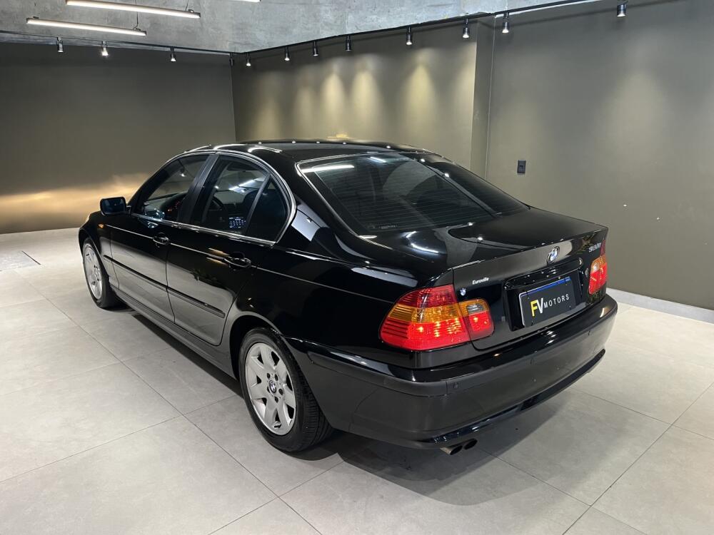 BMW 320i