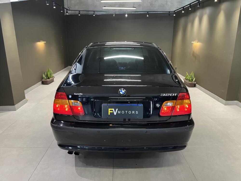 BMW 320i