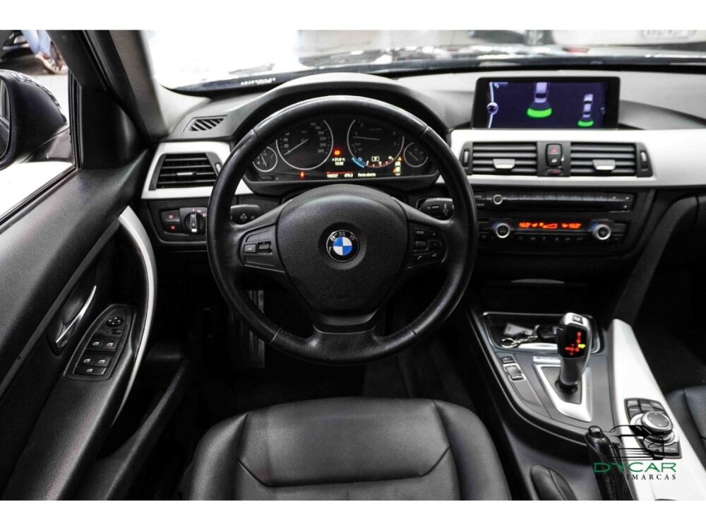 BMW 320i