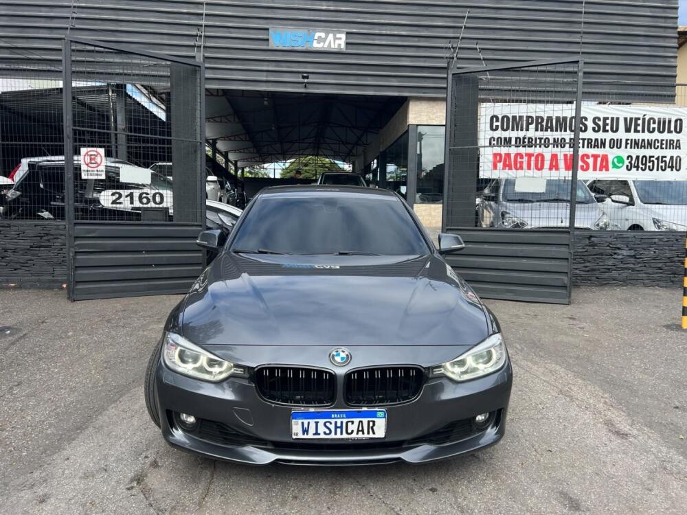 BMW 320i