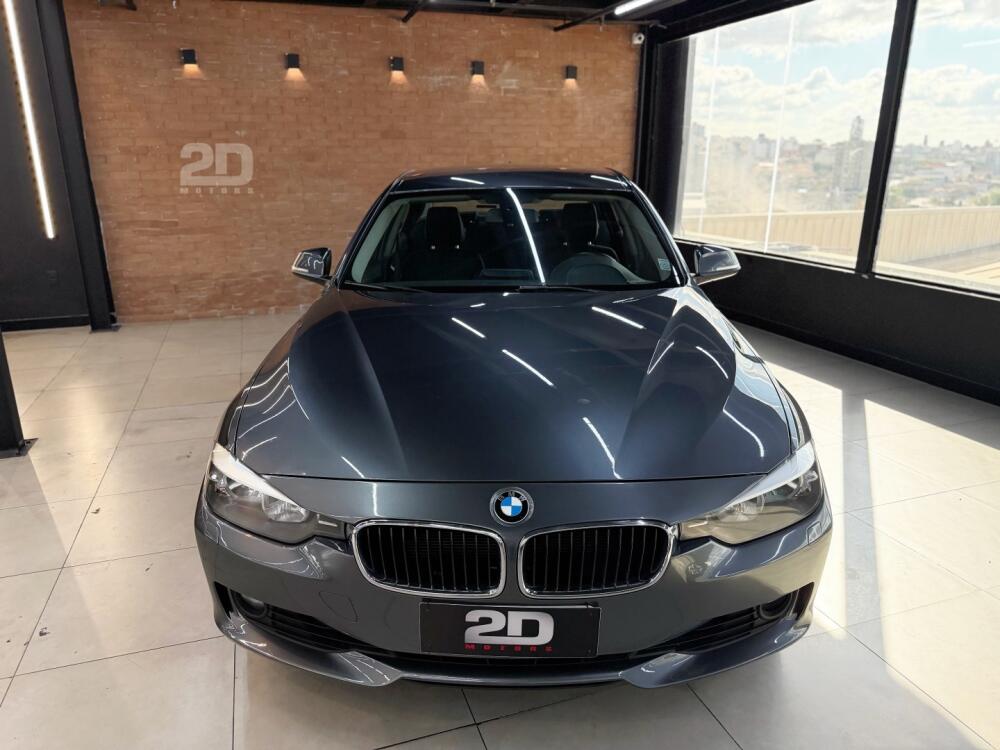 BMW 320i