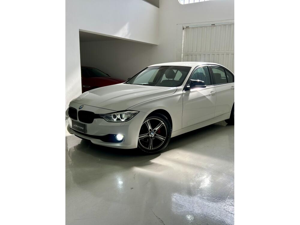 BMW 320i