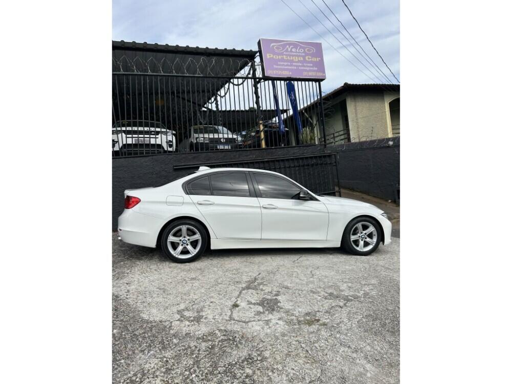 BMW 320i