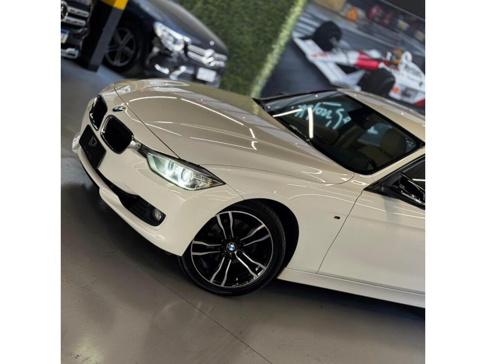 BMW 320i