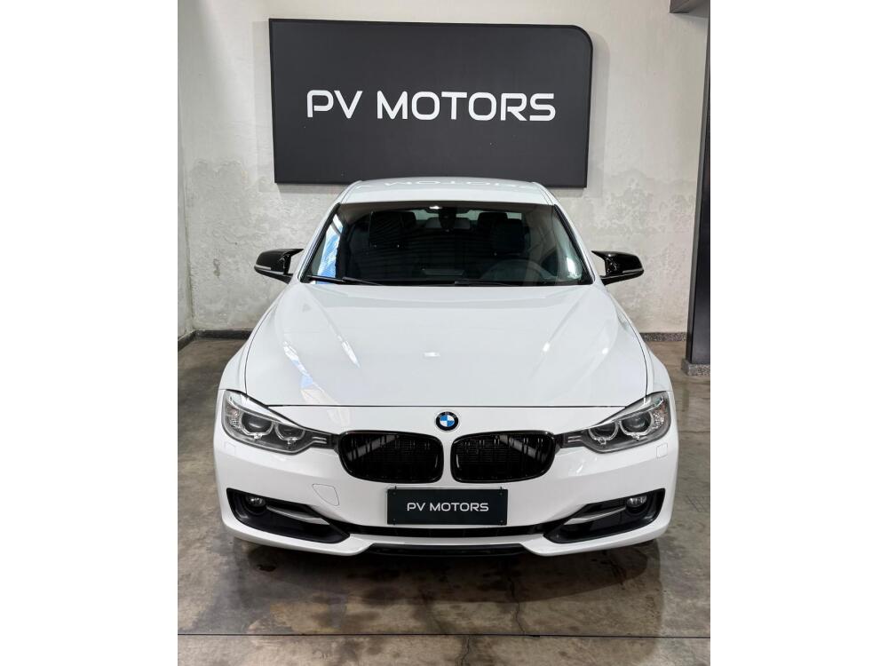 BMW 320i