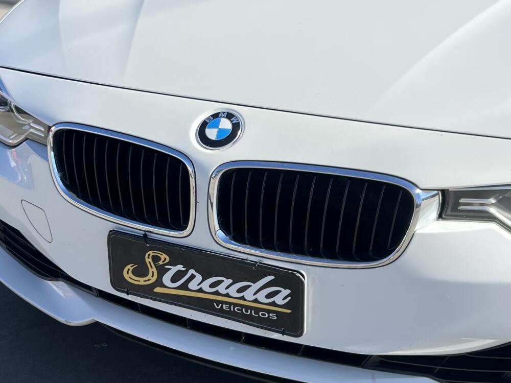 BMW 320i