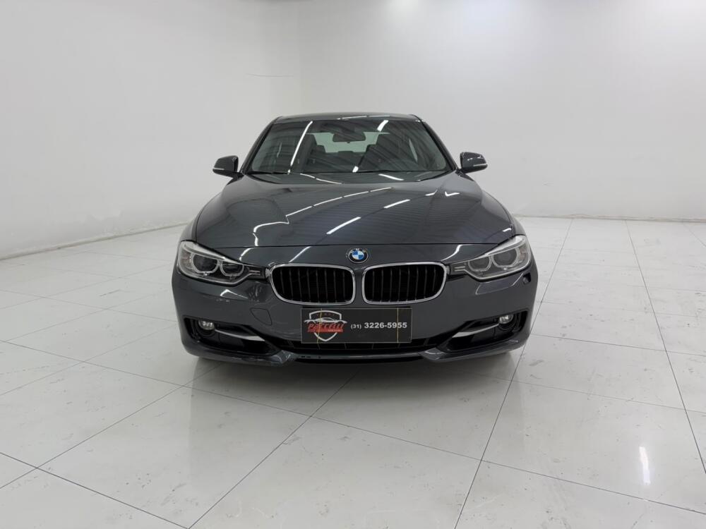 BMW 320i