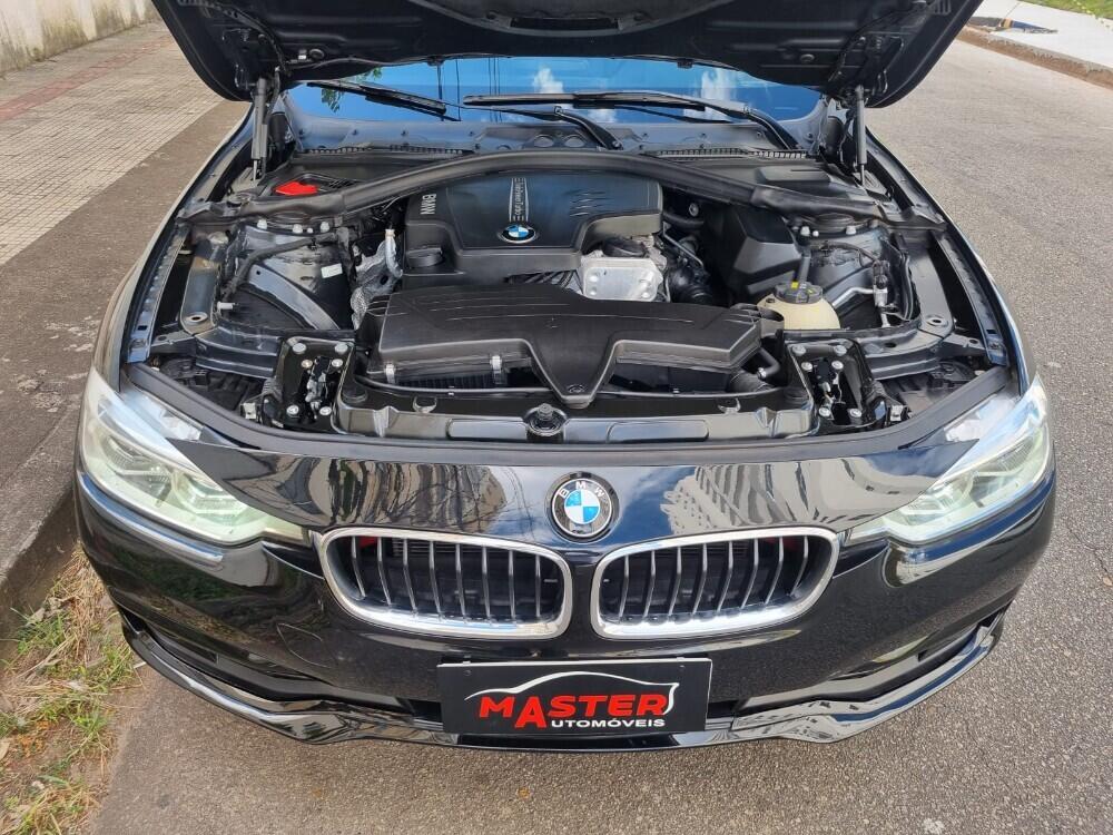 BMW 320i