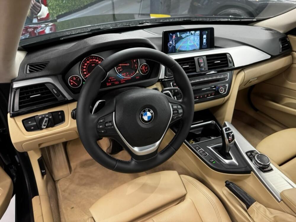 BMW 320i