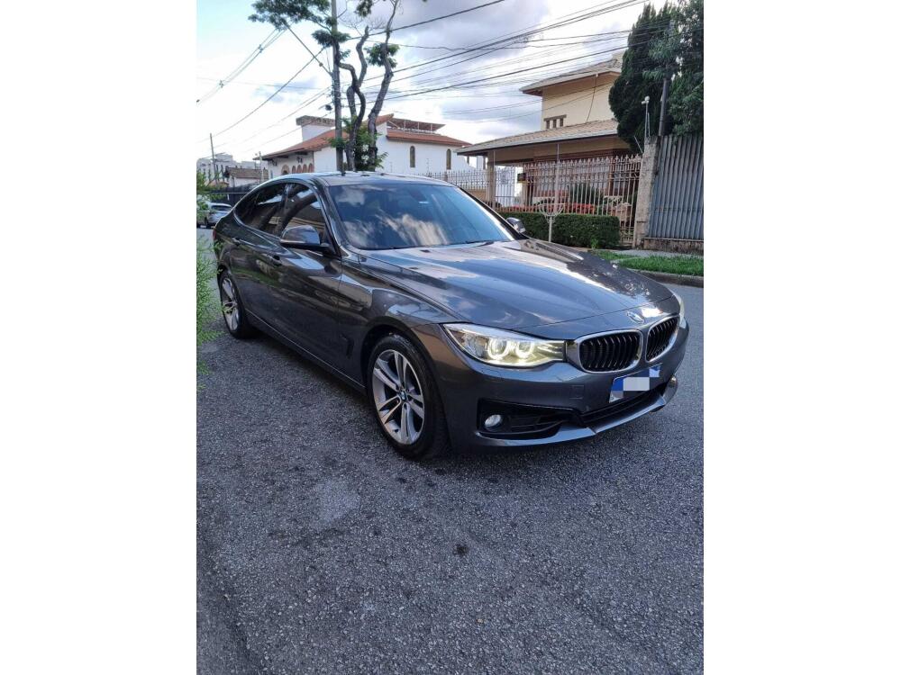 BMW 320i