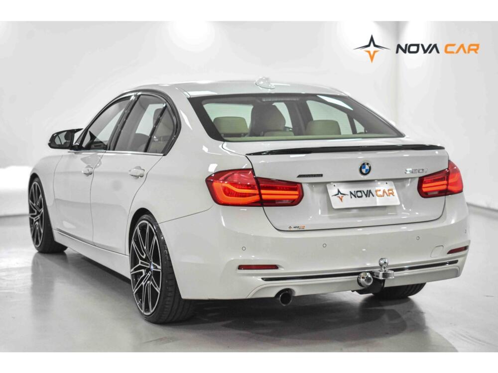 BMW 320i