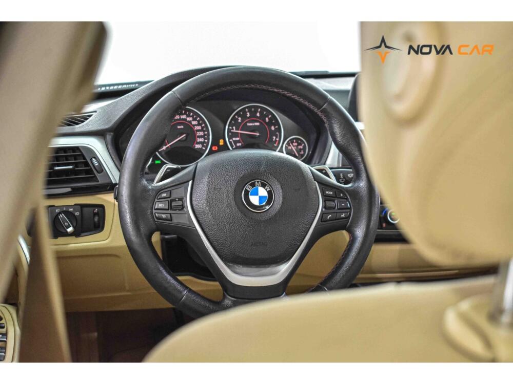 BMW 320i