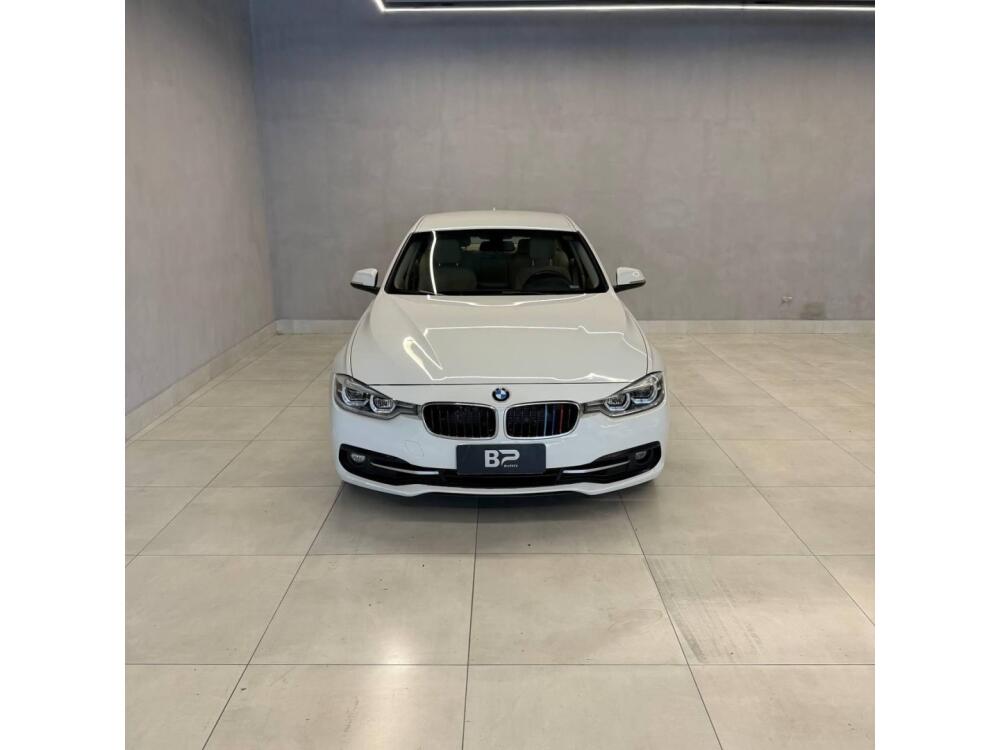 BMW 320i