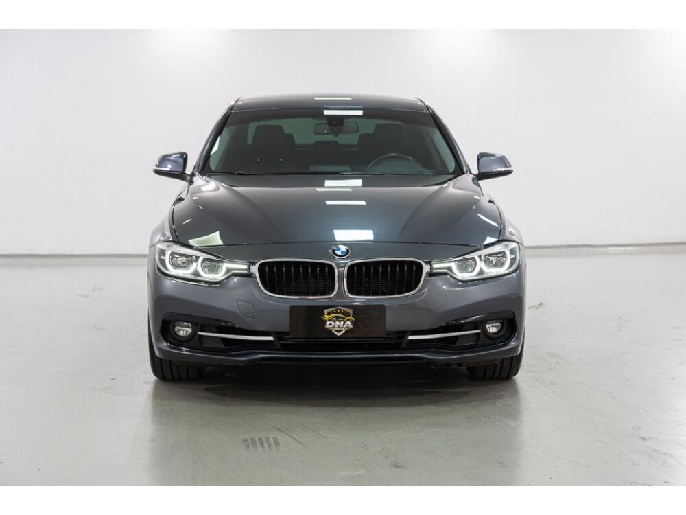 BMW 320i