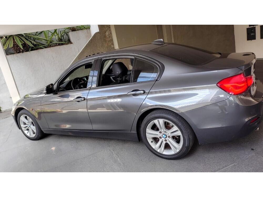 BMW 320i