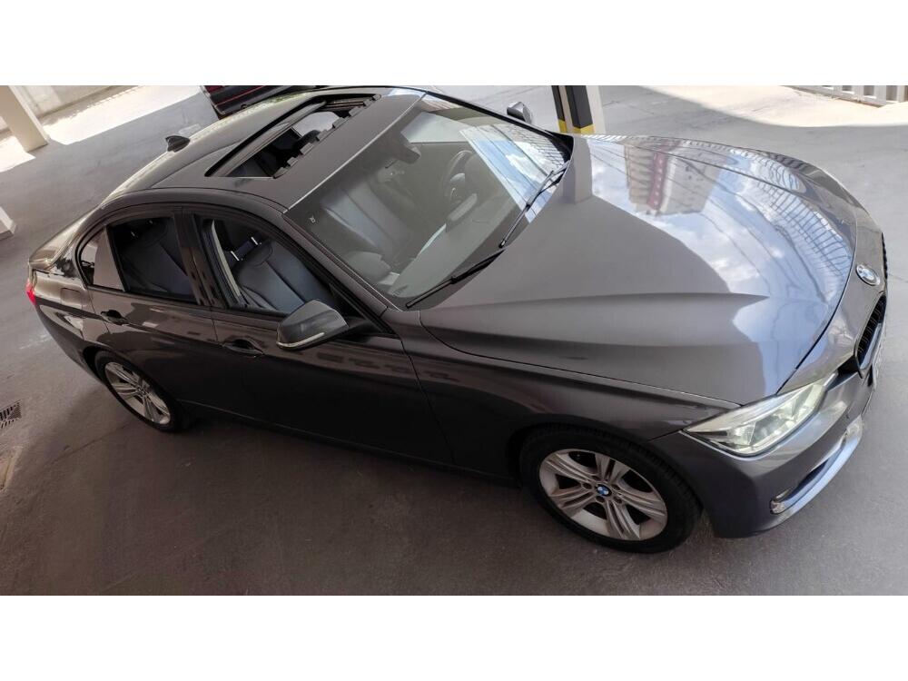 BMW 320i