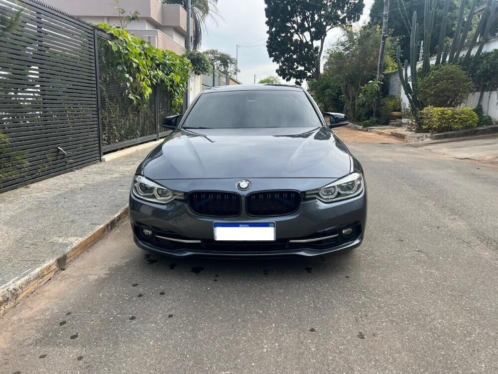 BMW 320i