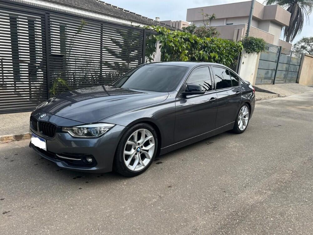 BMW 320i