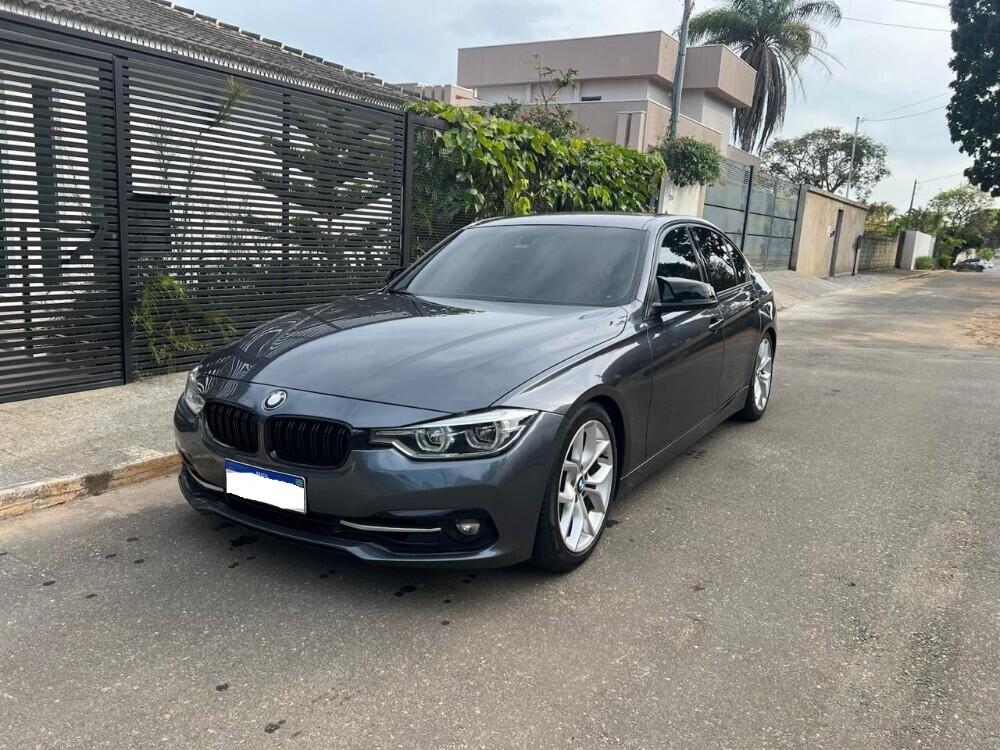 BMW 320i