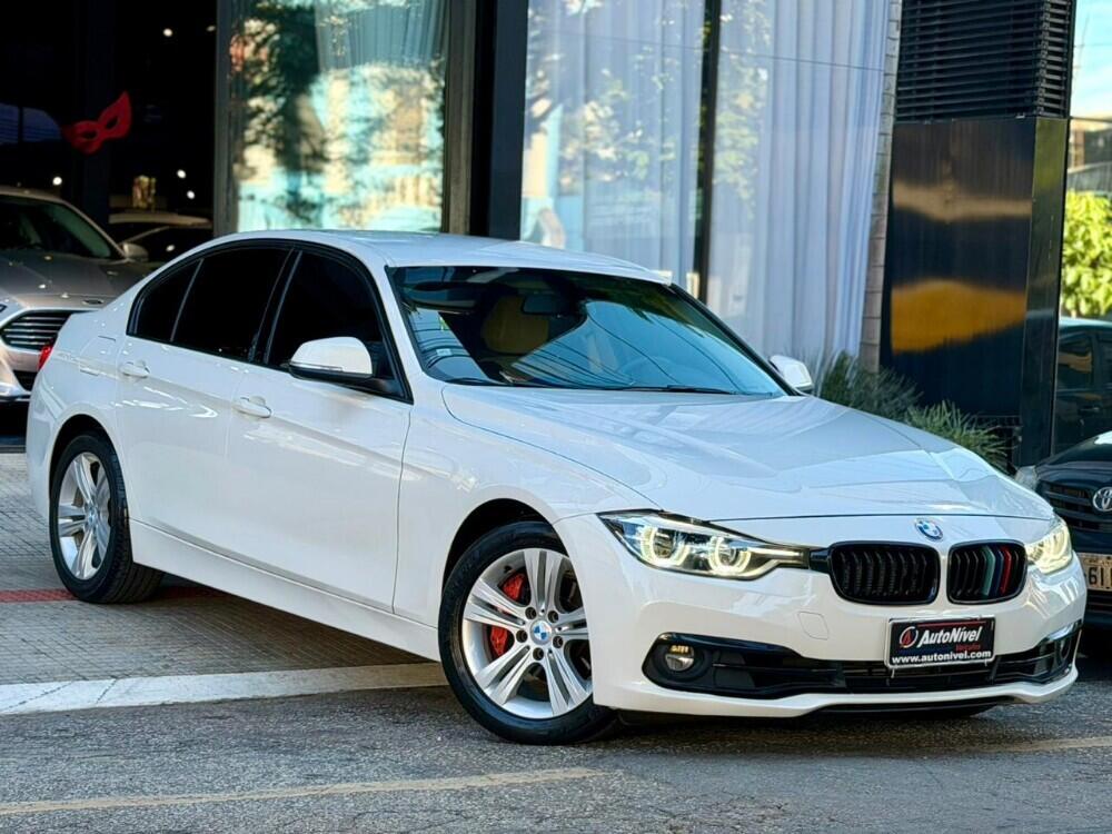 BMW 320i
