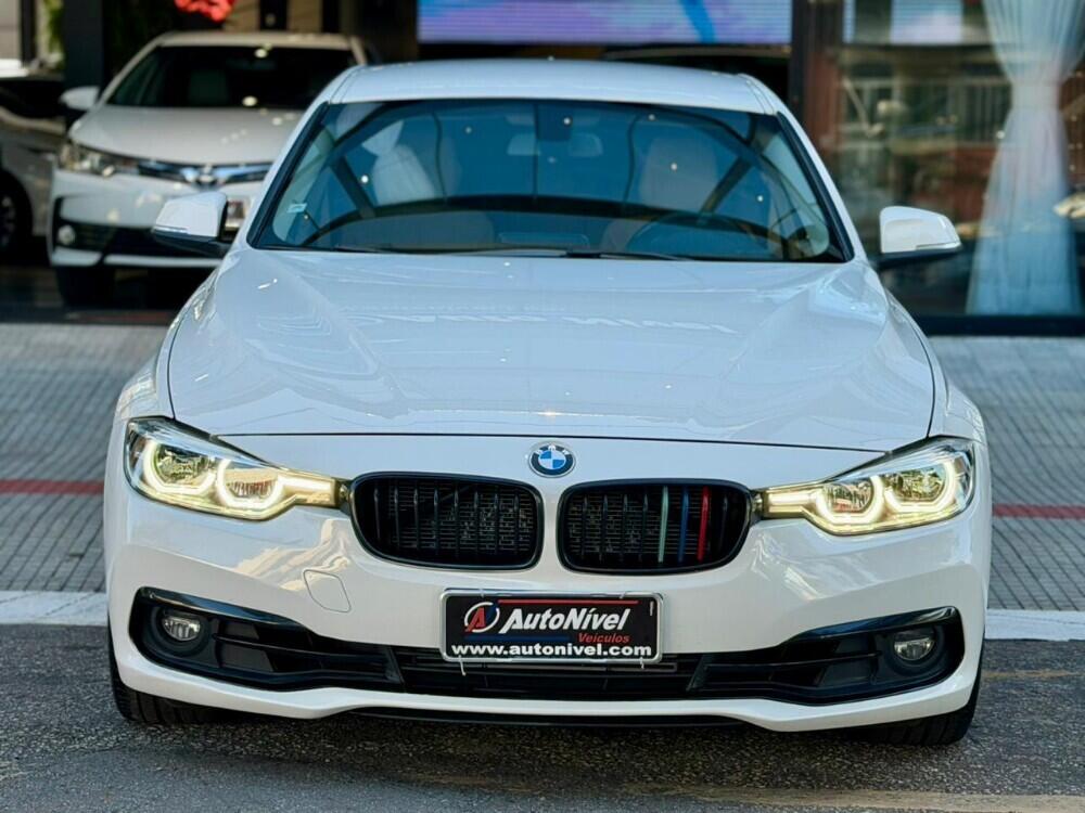 BMW 320i