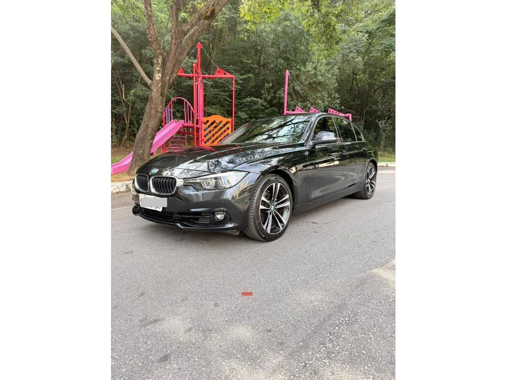 BMW 320i