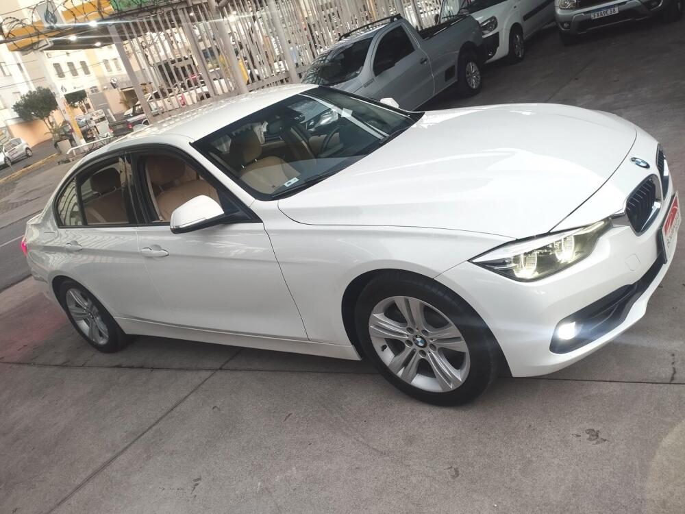 BMW 320i