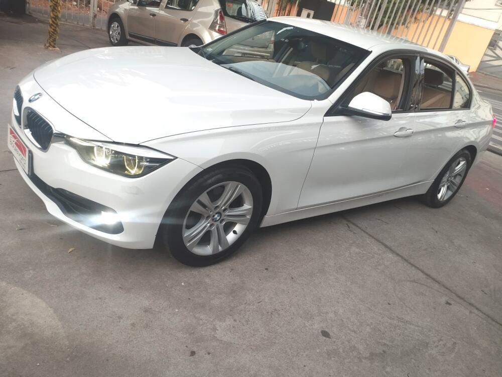 BMW 320i