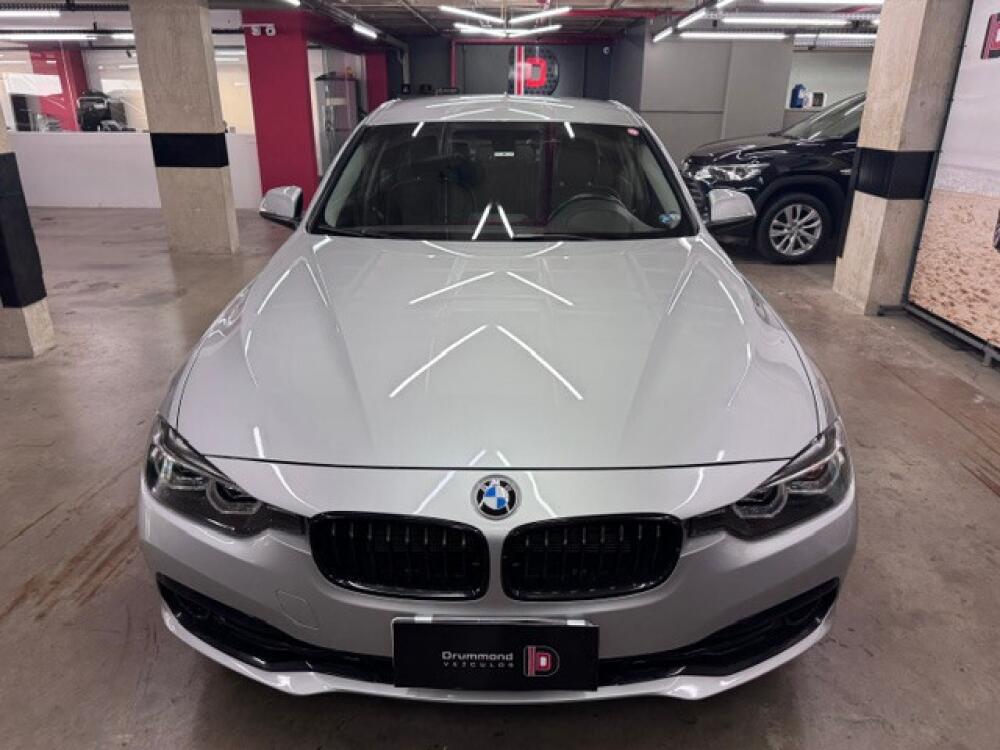 BMW 320i